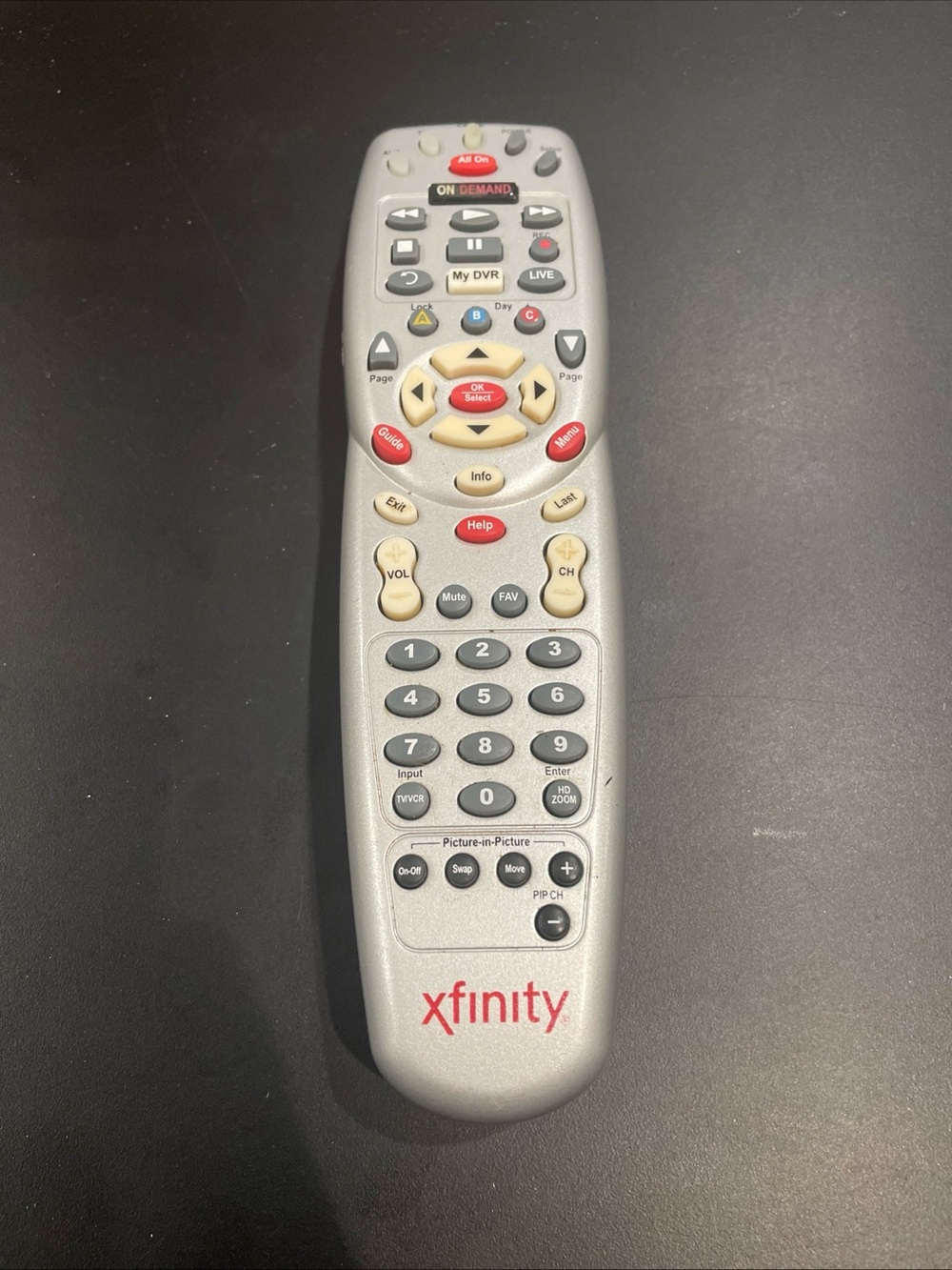 3 DEVICE UNIVERSAL COMCAST XFINITY REMOTE CONTROL RNG DCX
